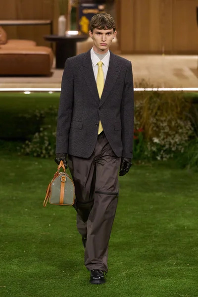 Look 55